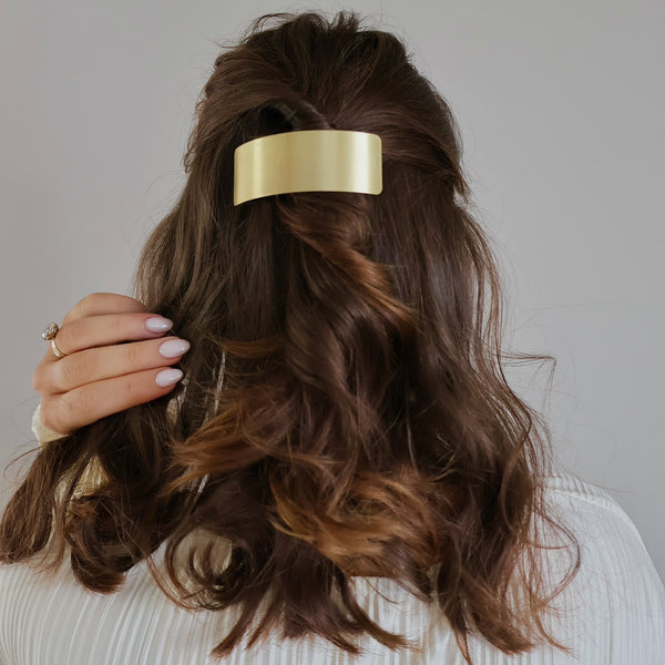 GOLD HAIR BARRETTE