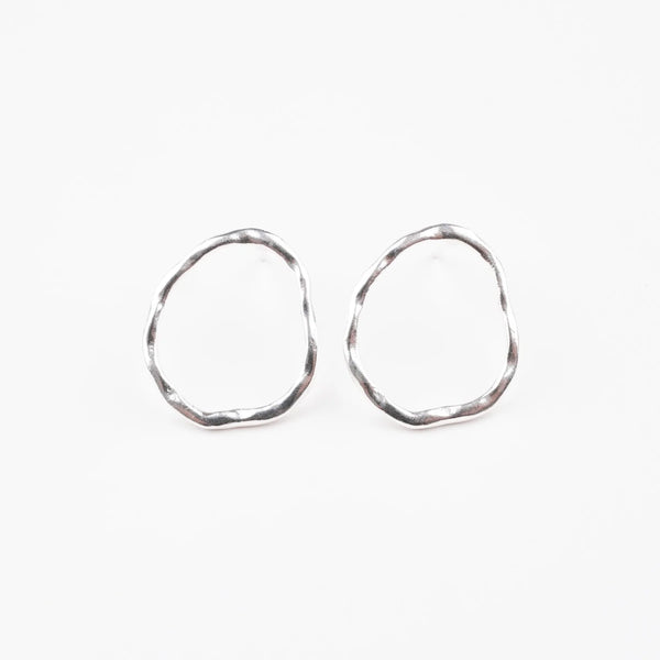 Sterling silver round riffle stud