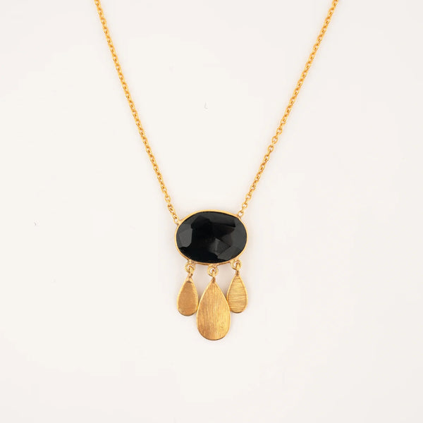 Onyx bezel necklace ST