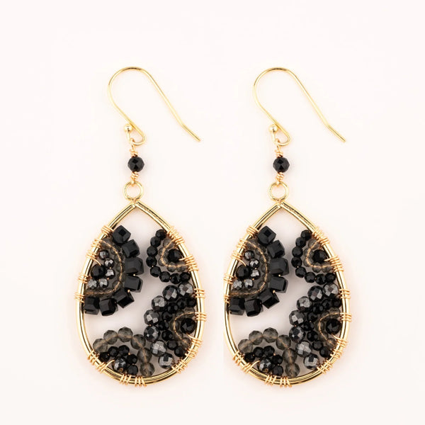 Lolite crescent earrings ( small ) ST