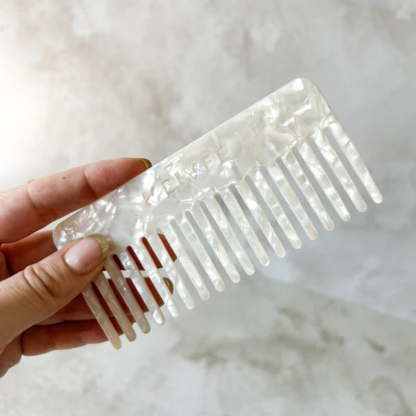 IVORY CLOUD WIDE TOOTH COMB – Little House Btq